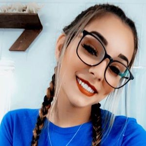 Meet your Posher, Corey